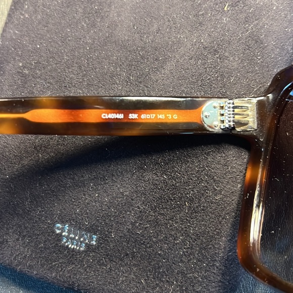 Celine CL401461 Sunglasses in tortoise shell - Picture 3 of 6